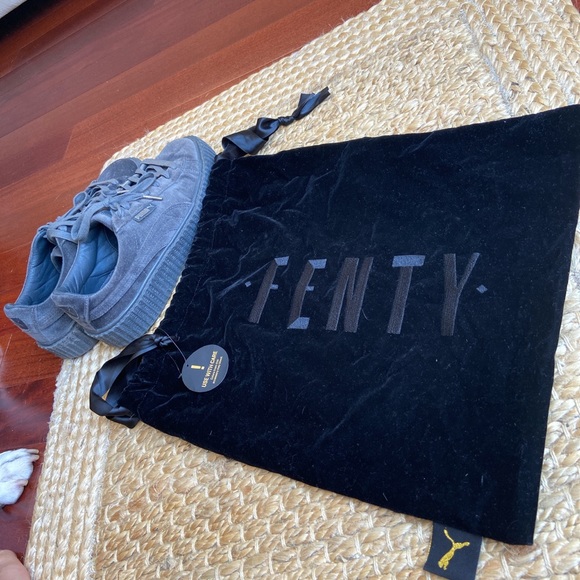 FENTY PUMA CRAWLERS💎 - Picture 1 of 6